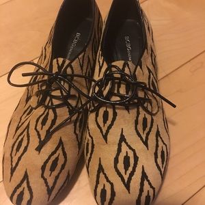 BCBGeneration Lesleigh Oxford Shoe